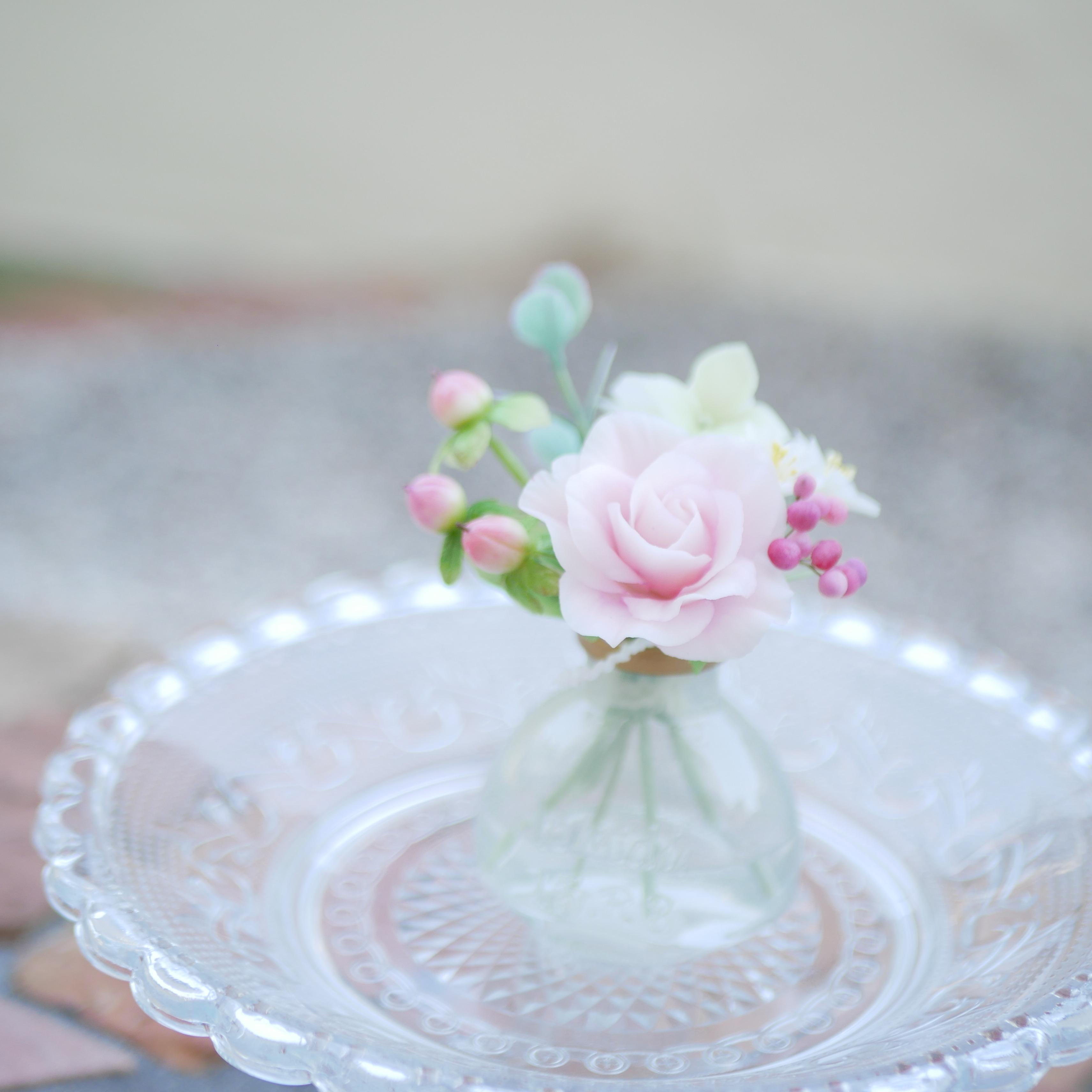 ちょこんとさん。置くだけ♪ クレイフラワー NO.MWH1-T1枚目の画像